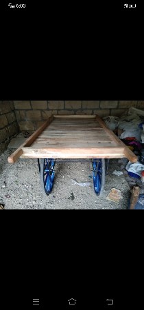 રેકડી વહેંચવાની છે