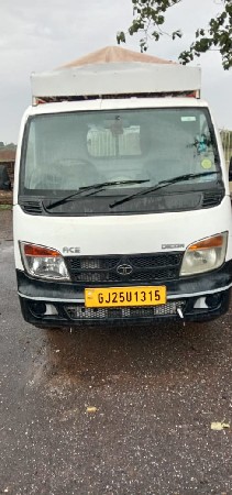 Tara ace chhotahathi