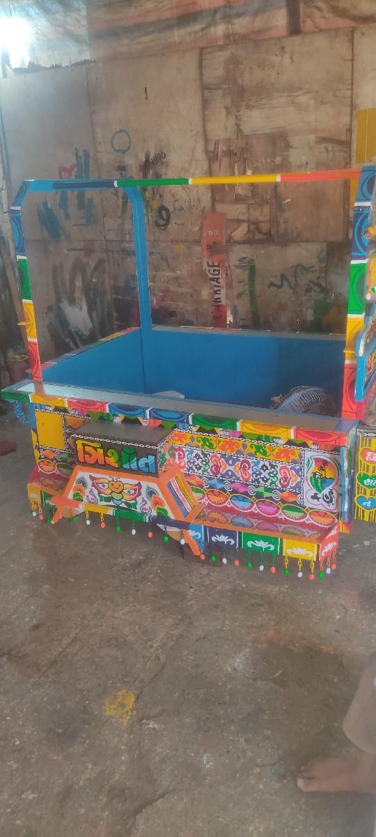 રીક્ષા વેચવાની છે