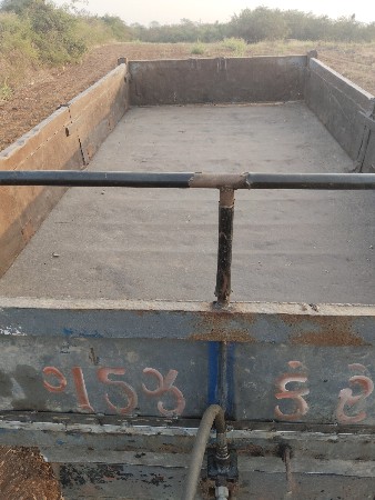 આ ટોલી વેચવાનું છે