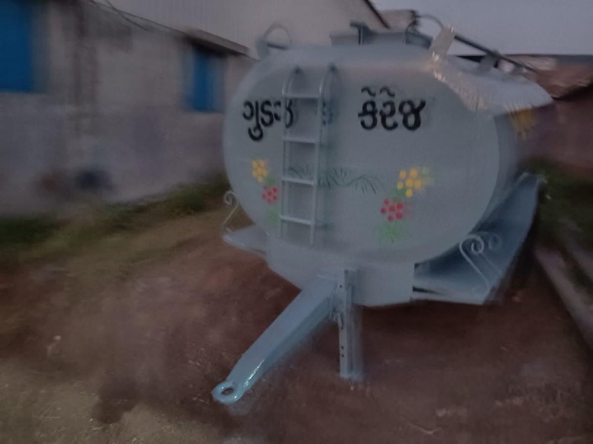 थंबनेल 6