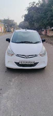 વેચવાની છે