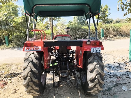 મેસી 245 ડી આઈ