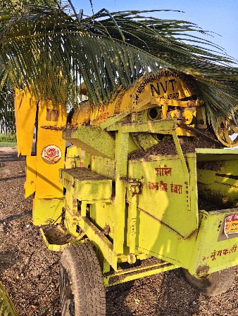 થ્રેસર n v t