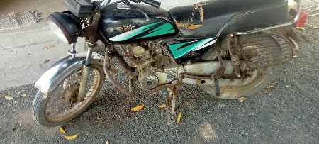 બજાજ કે બી