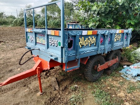 જય સીતારામ નું ફોરવીલ ટેલર વેચવ છે