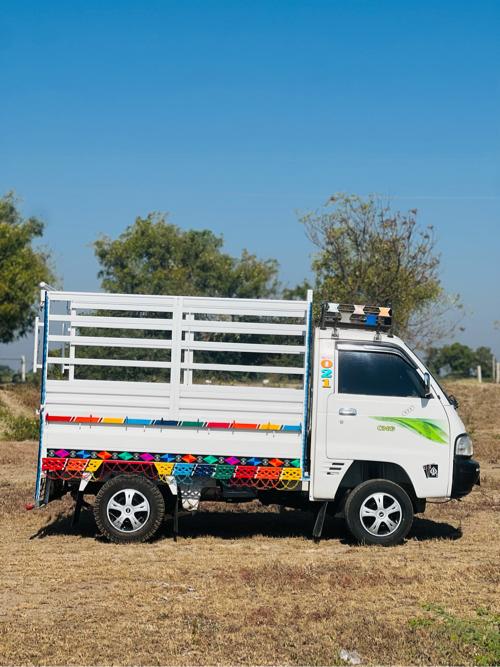 Maruti super carry