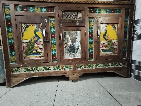 કબાટ વેસવાનો સે