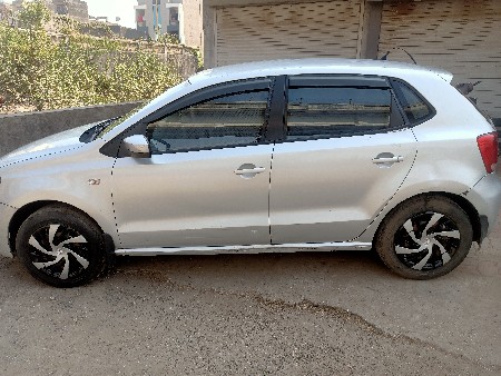 थंबनेल 3