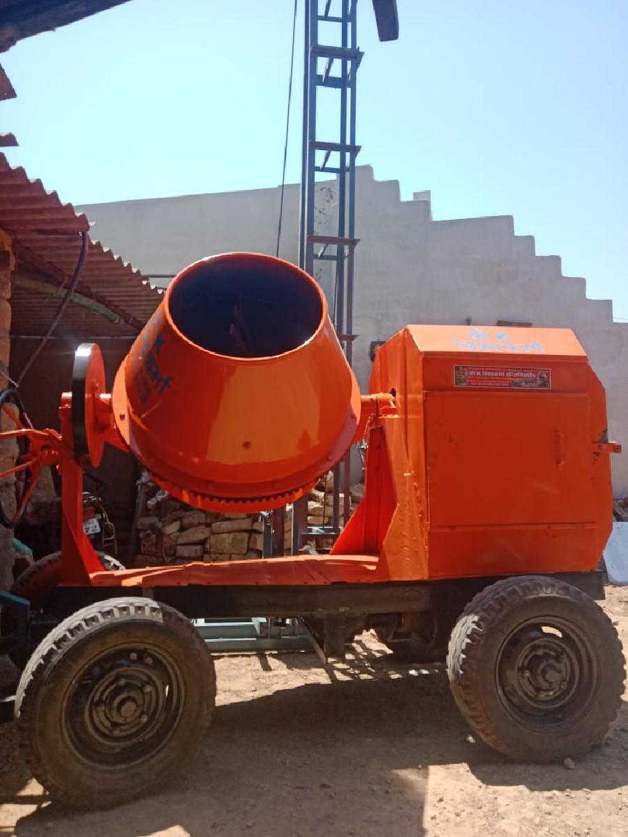 લીપ અને ગોરો વેશવાના છે