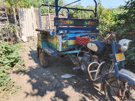 રિક્ષા વેચવાની છે