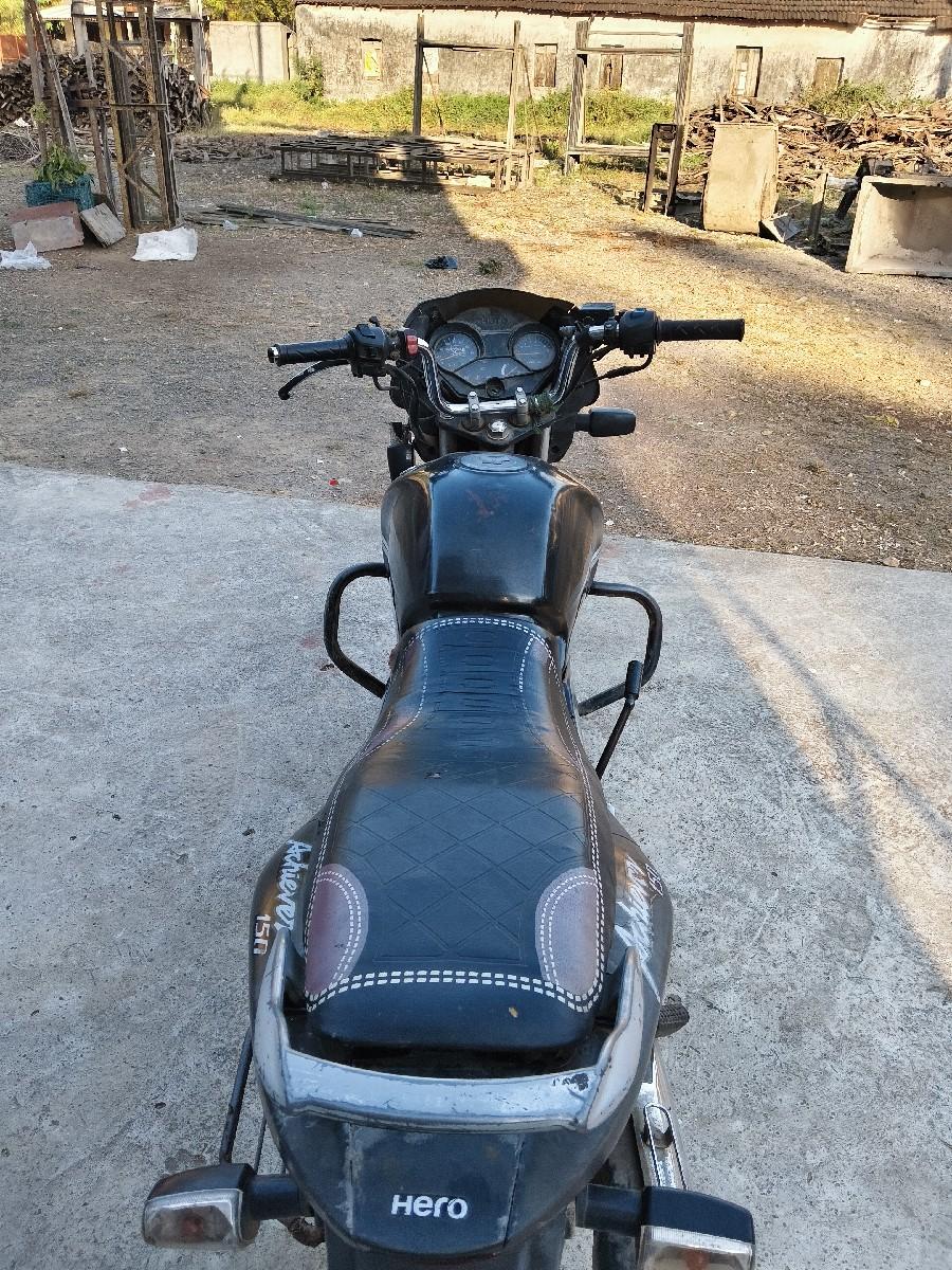 ટુ વ્હીલર વેચવાનું છે