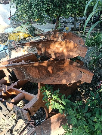 થંબનેલ 3