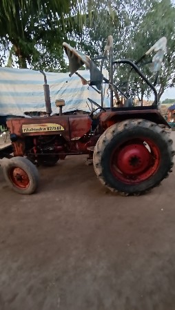 mahindra b. 275