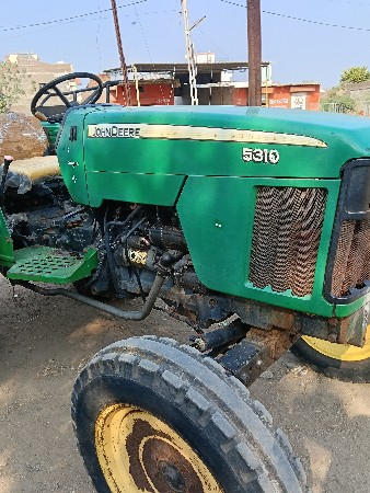 john deere 5310 black body