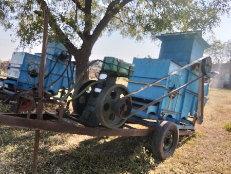 થ્રેશર વેચવાનું છે