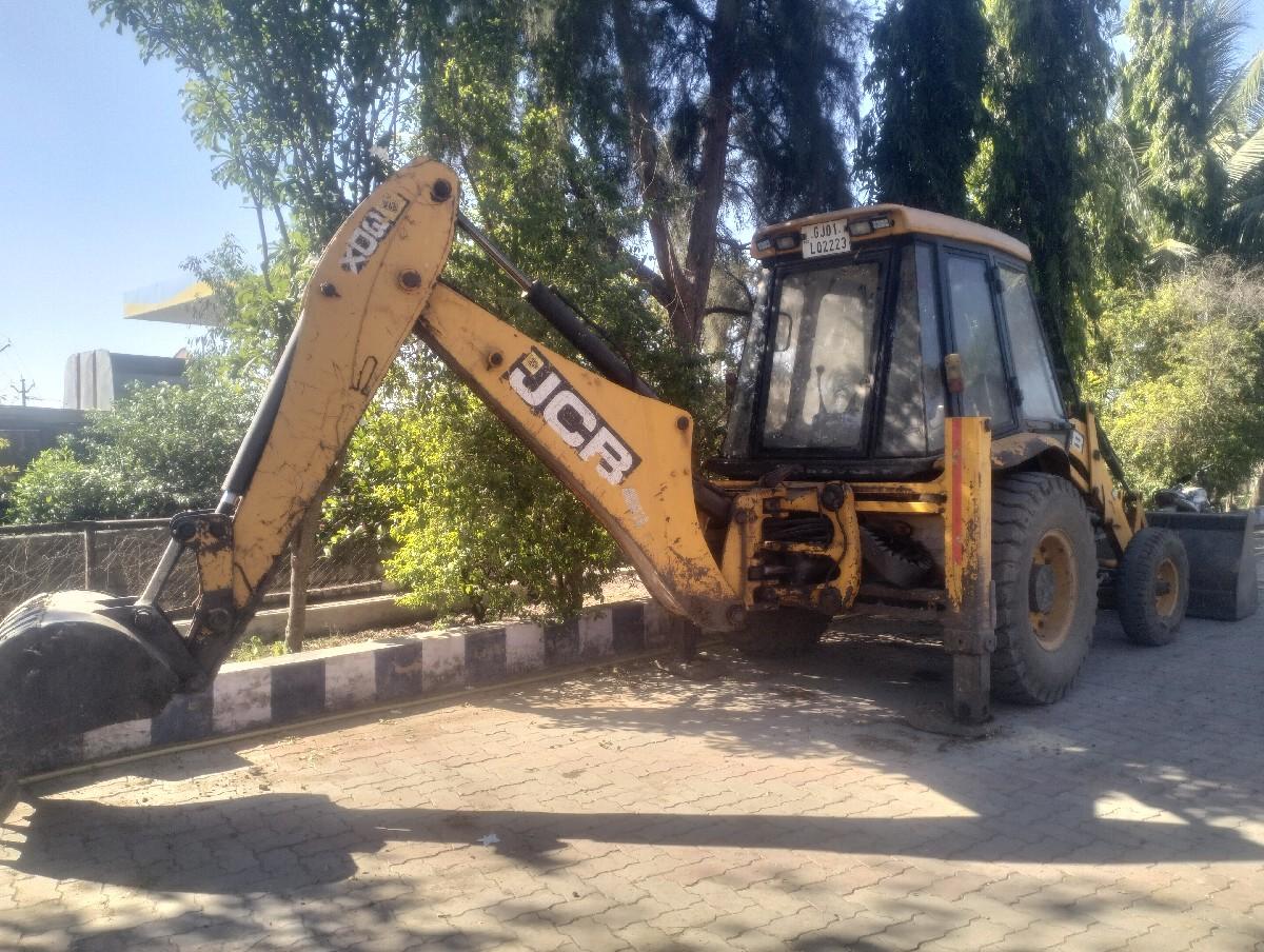 થંબનેલ 3