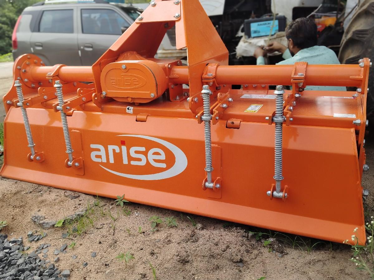 શ્રી ખોડિયાર એજન્સી