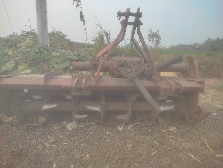 રોટાવેટર વેચવા નુ છે