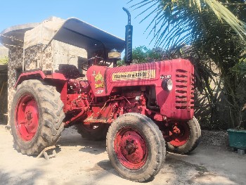 ટ્રેક્ટર વેચવાના છે