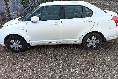 સ્વિફ્ટ ડિઝાયર ફોરવિલ