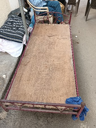 નવી સિંગલ બેડ ( સેટી )