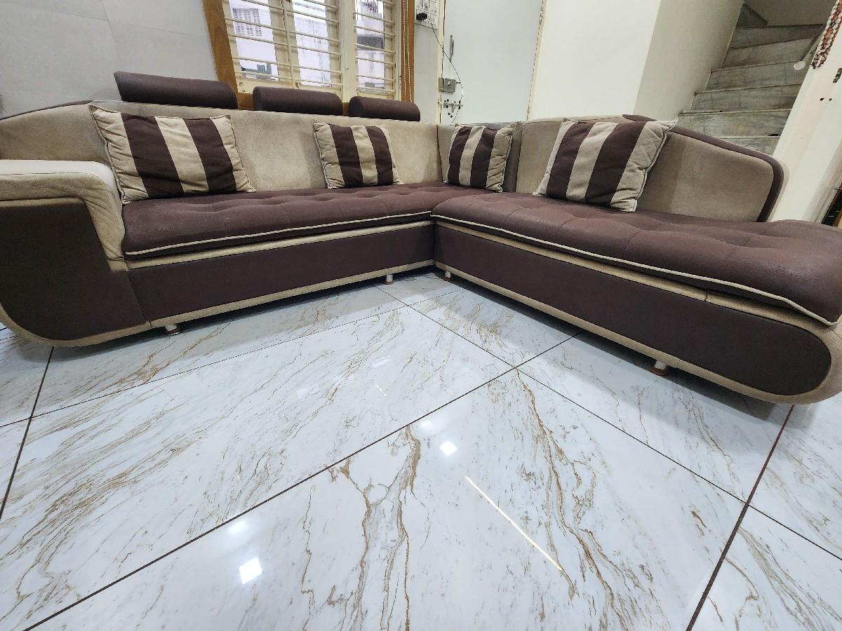 સોફા સેટ