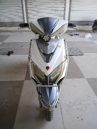 ઇલેક્ટ્રિક ગાડી