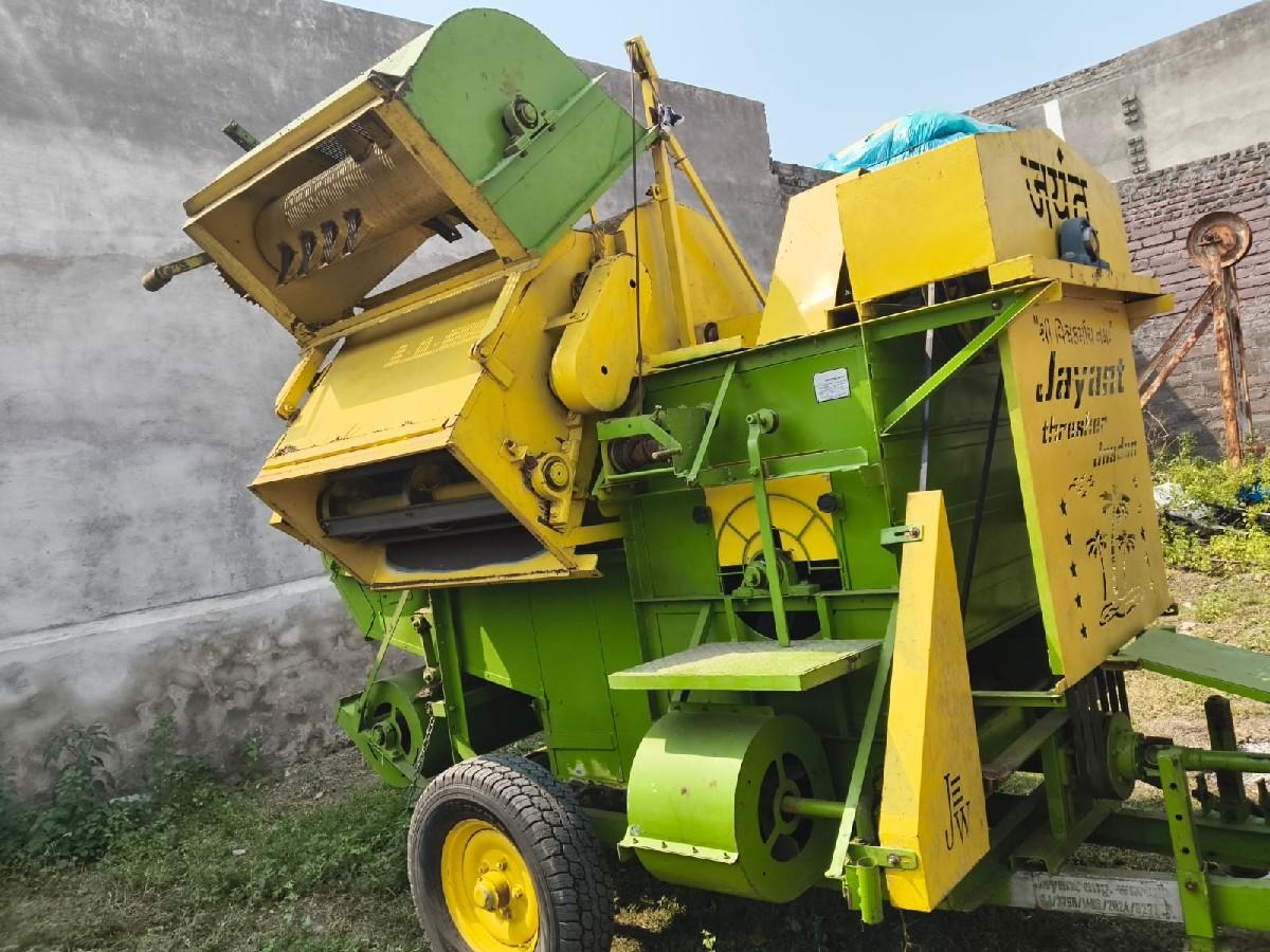 થ્રેસર વેચવાનું છે