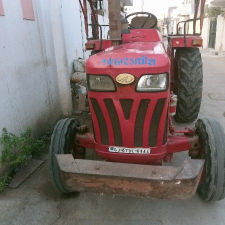 Mahindra tractor