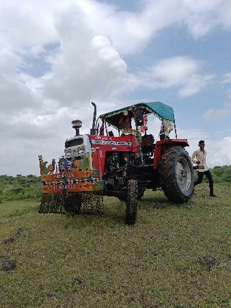 ટ્રેક્ટર ભાડે આપવાનું સે