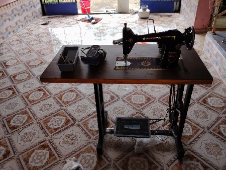 સંચો વેચવાનો છે.