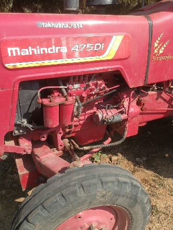 આ ટ્રેકટર વેંચવા નુ છે