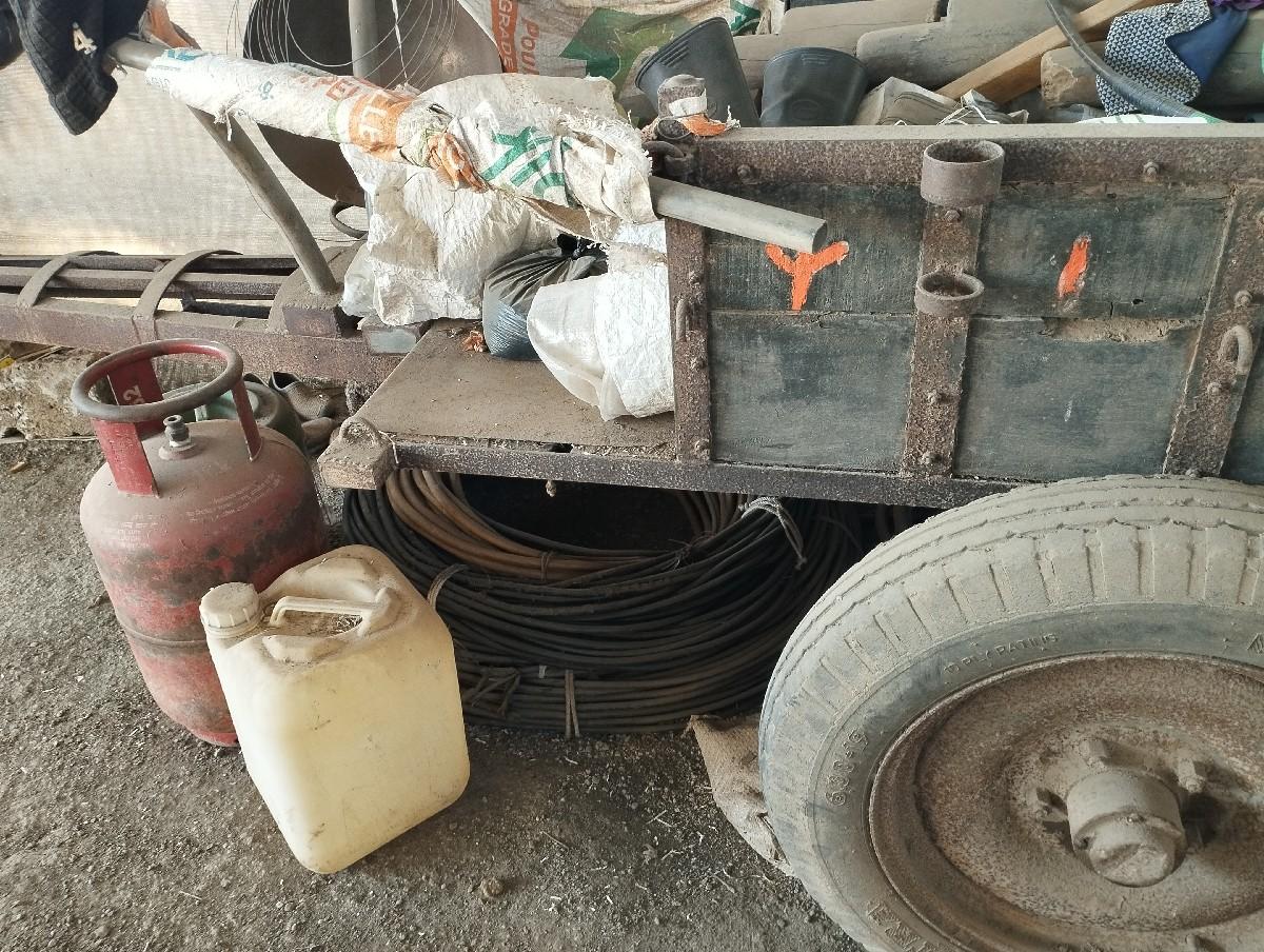 બળદ ગાડુ વેચવાનું છે. ૨૫૦૦૦