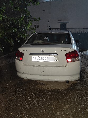 Honda city
હોન્ડા સિટી