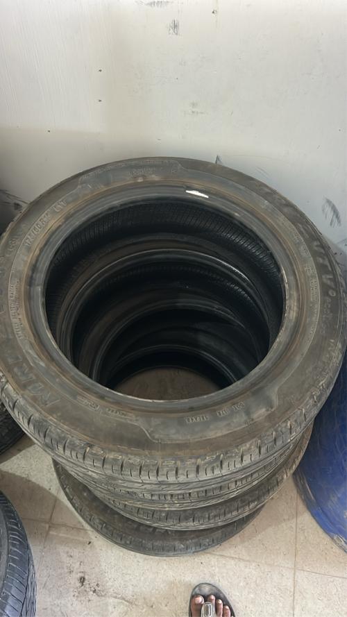 બધી ગાડી ના જૂના ટાયર મળી જશે