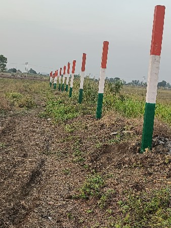 જમીન વેચવાની છે. 97251 23283