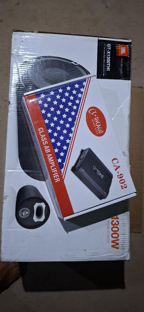 JBL bass tube amplifier