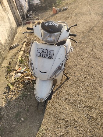 ટુ વ્હીલર વેચવાનું છે