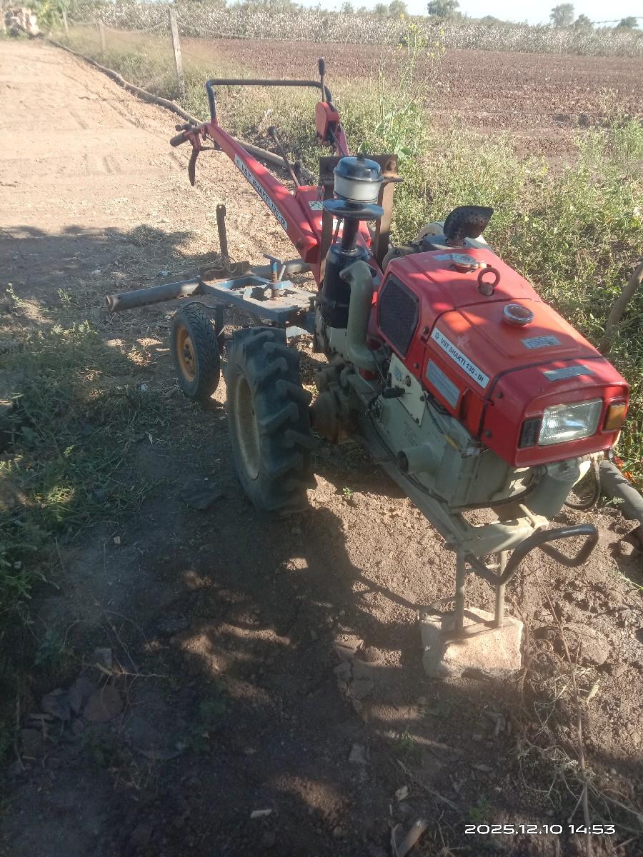 VST સીગડા વારુ ટ્રેક્ટર વહેંચવા