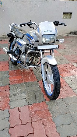 ટુ વ્હીલર વેચવાની છે