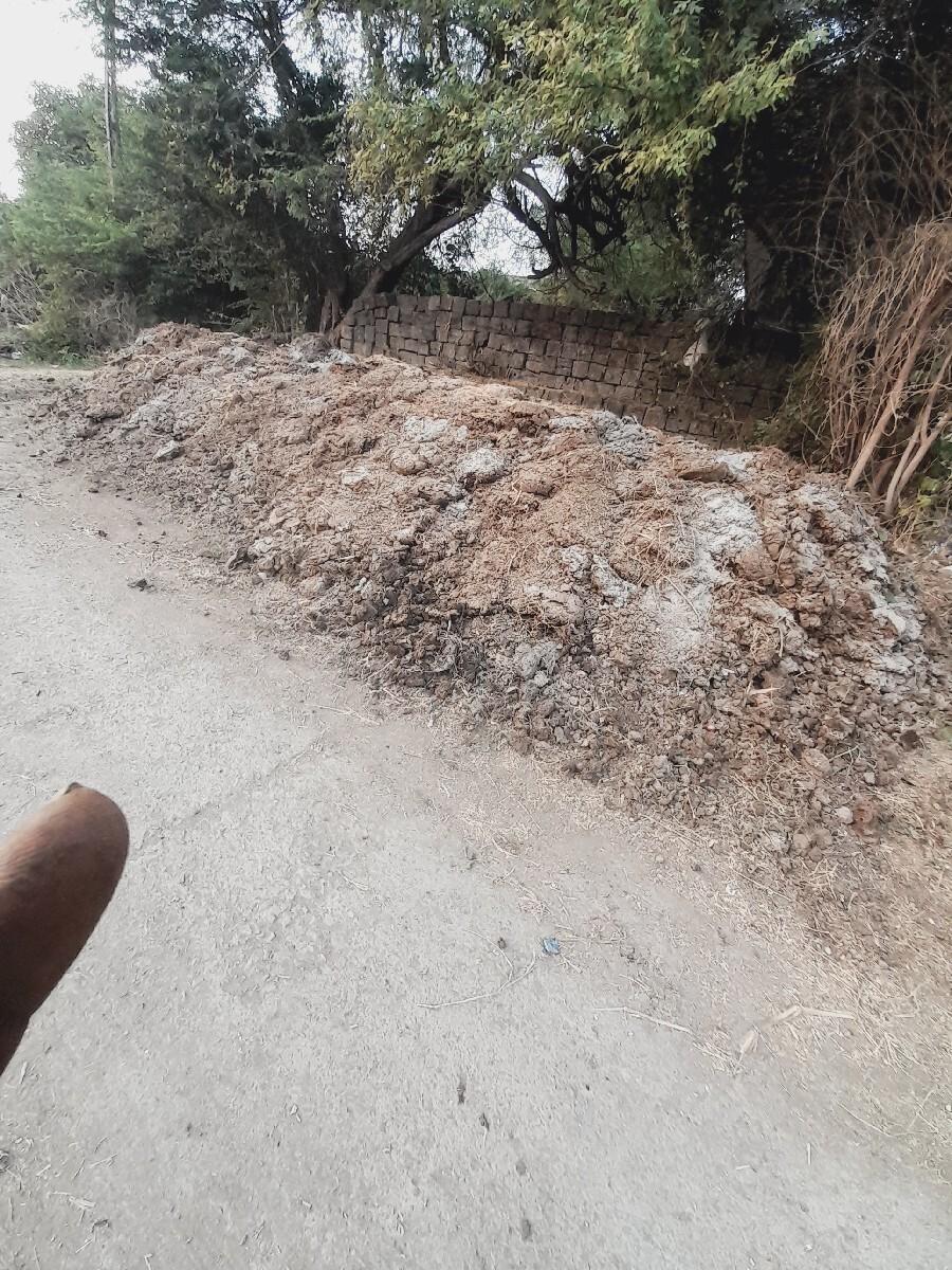 ખાતર.વેચવાનુ.છે