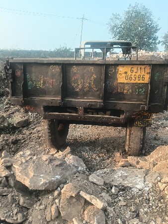 थंबनेल 2