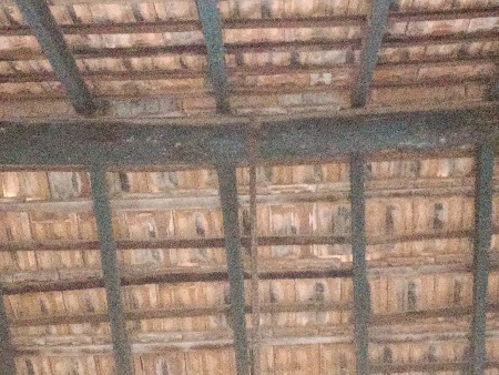 थंबनेल 2