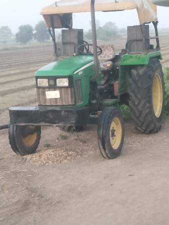 ટ્રેક્ટર