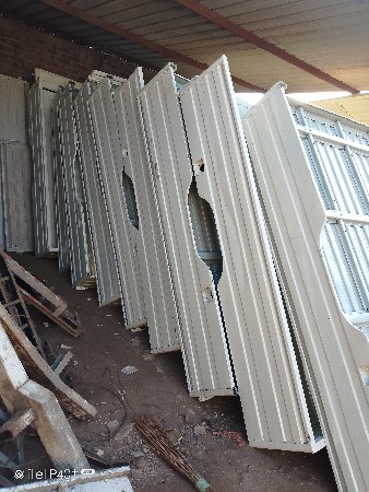 ડાલા (ઠાઠા)
full Stock