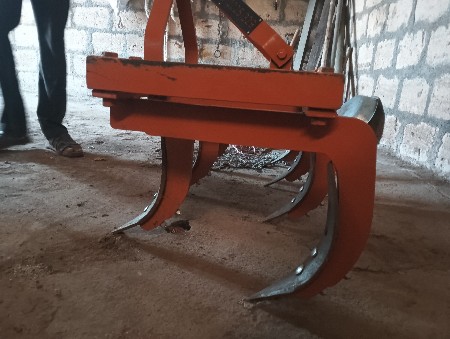 थंबनेल 3