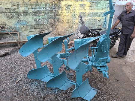 थंबनेल 2