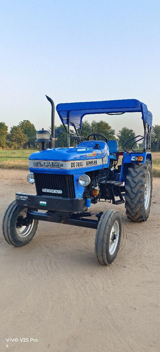sonalika 740