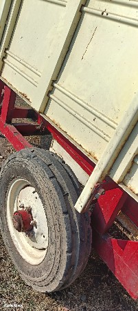 થ્રેશર વેચવાનું છે.